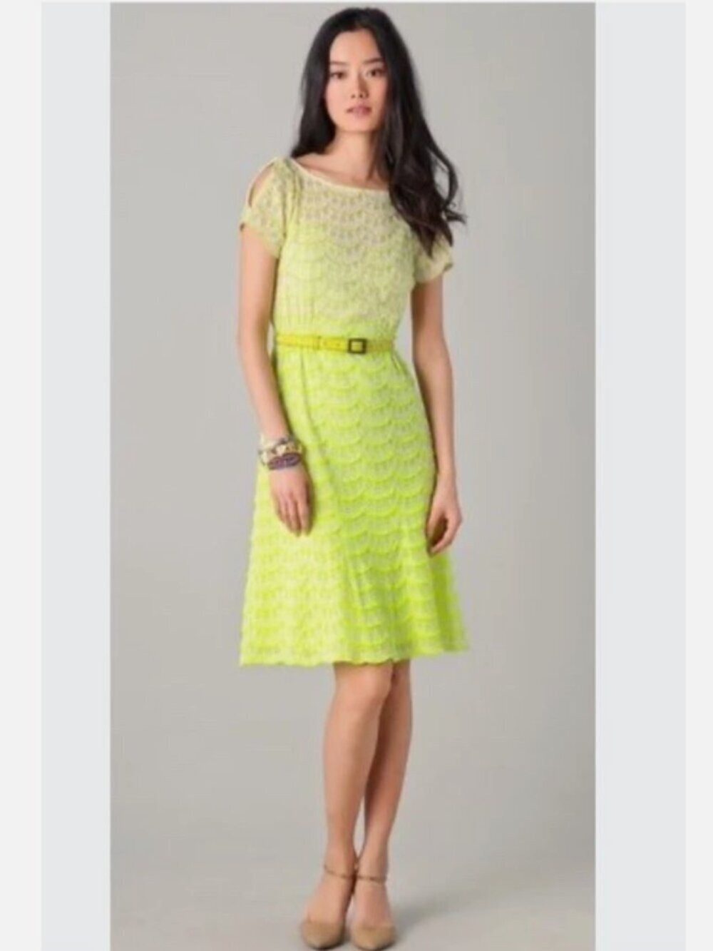 𝅺Nanette Lepore Homecoming Lace Dress in Citron Size 4